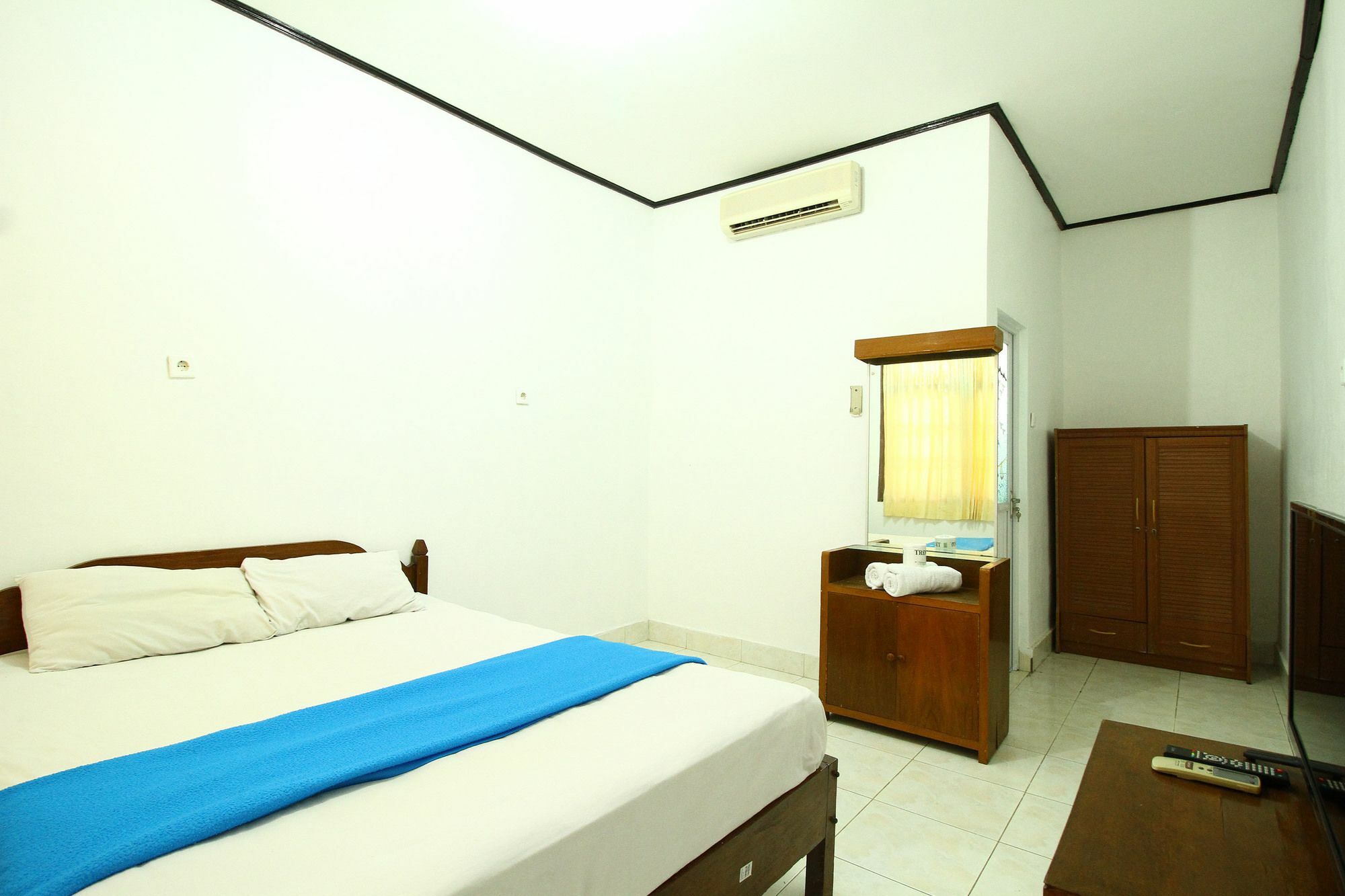 Dua Dara Inn Kuta ليجيان المظهر الخارجي الصورة