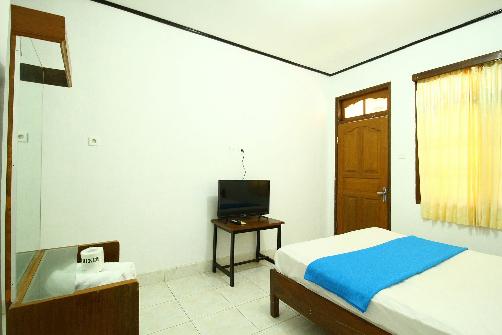 Dua Dara Inn Kuta ليجيان المظهر الخارجي الصورة