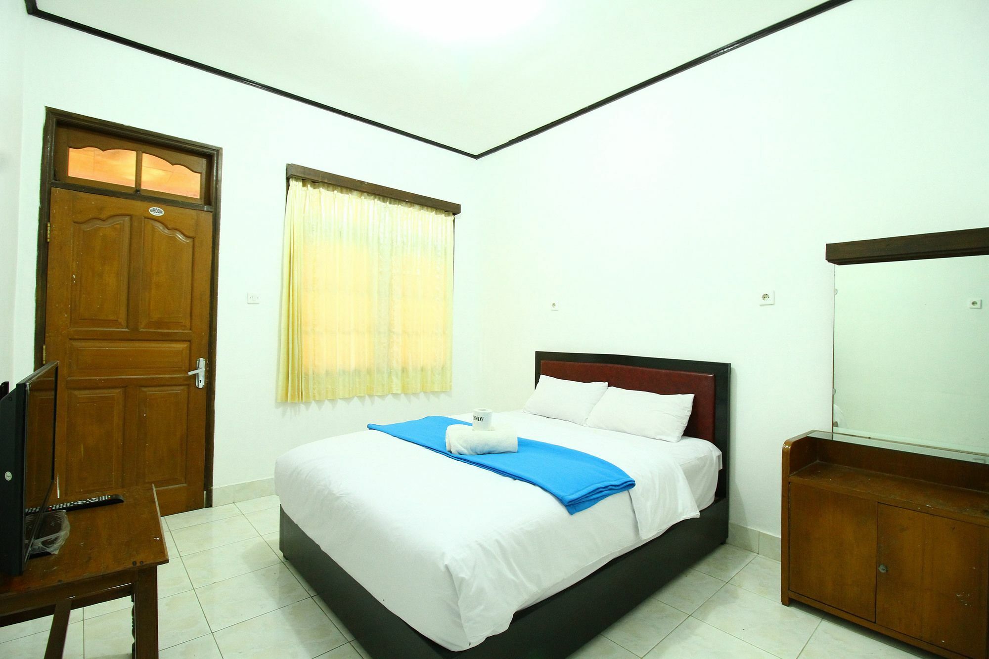 Dua Dara Inn Kuta ليجيان المظهر الخارجي الصورة