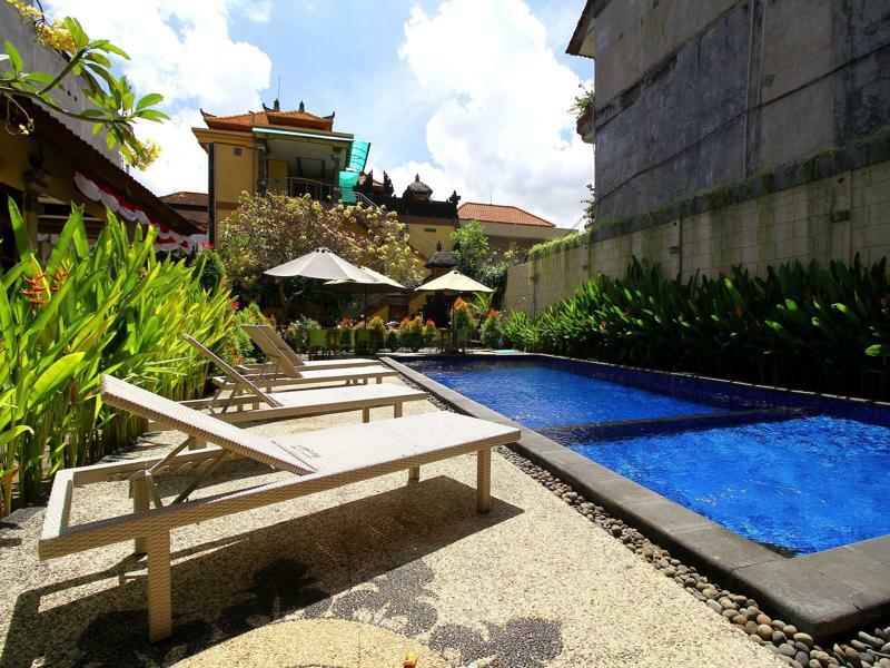 Dua Dara Inn Kuta ليجيان المظهر الخارجي الصورة